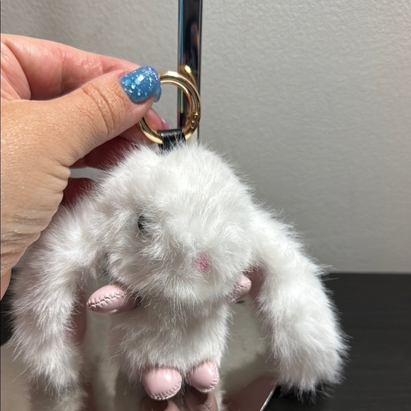 White and Pink Key Holder with Fluffy Design - Picture 2 of 3